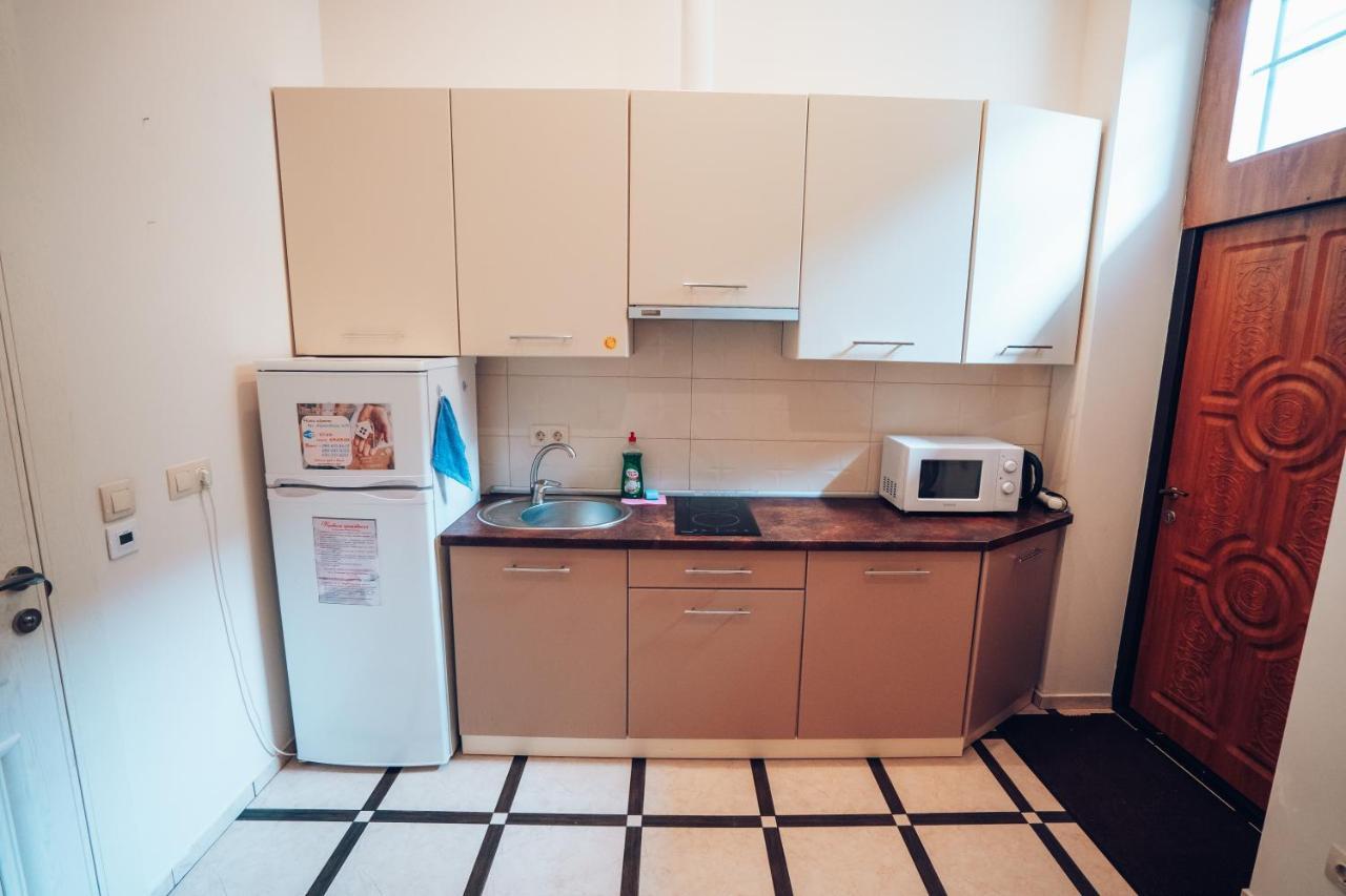 Wonderful Flat On City Center Uzhhorod Exterior photo